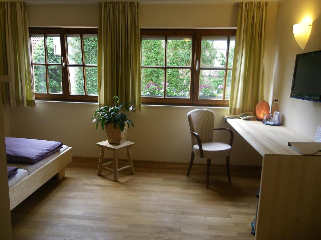 Bio Hotel Bayerischer Wirt Augsburg Kamer foto