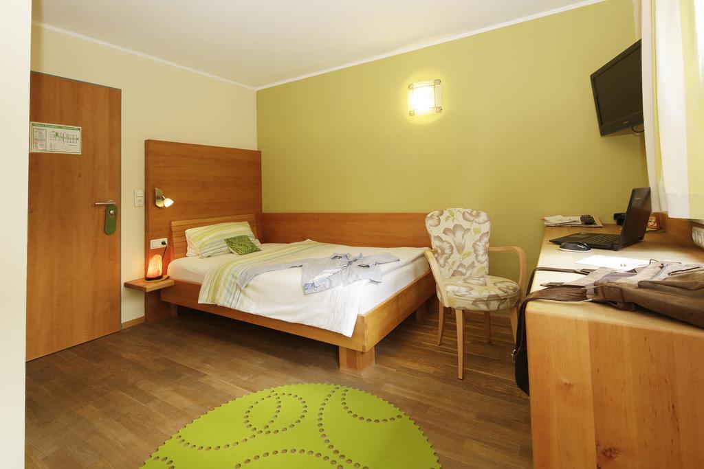 Bio Hotel Bayerischer Wirt Augsburg Buitenkant foto
